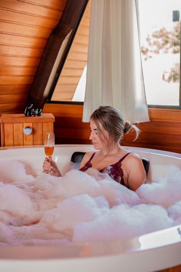 Cabanas Doce Recanto • Chalé com jacuzzi Bom Retiro  Exterior foto
